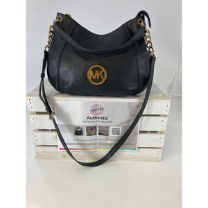 MICHAEL KORS MEDIUM BLACK PEBBLED LEATHER CROSSBODY BAG